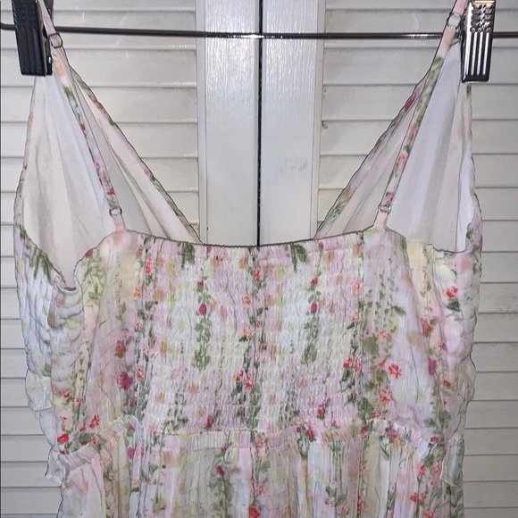Lulus Sandi Ivory Multi Floral Tie-Front Midi Dress New with tags size Medium - Picture 11 of 11